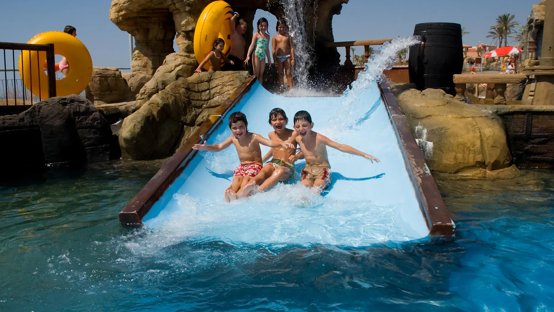 Holiday World Polynesia Benalmádena Hotel